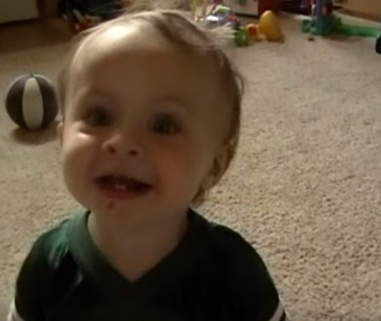 Dance Instructor’s Baby Dances Adorably Onstage