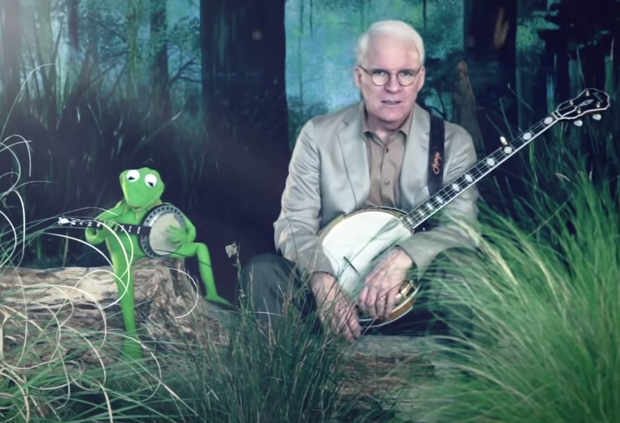 Steve Martin Faces Worthy Opponent In Banjo FaceOff